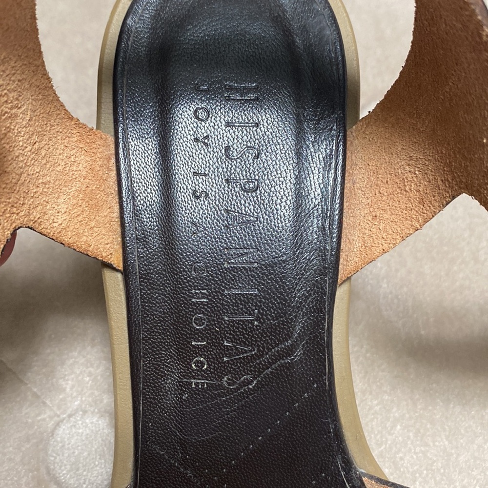 Best most comfortable shoes you will ever own. - Picture 4 of 5